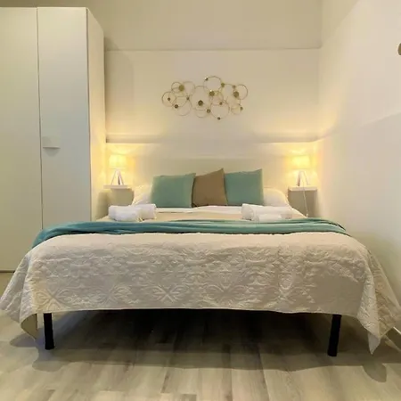 La Corte - Stazione Apartment *
